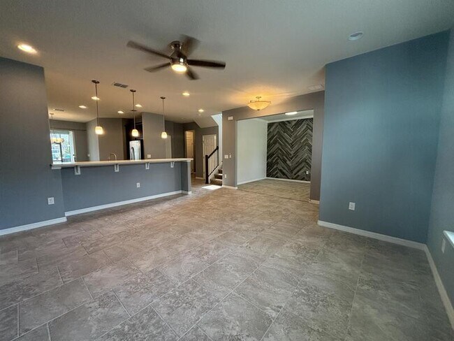 Building Photo - 7950 De Haven St