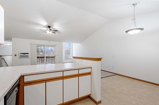 Foto del edificio - Oakridge Apartments