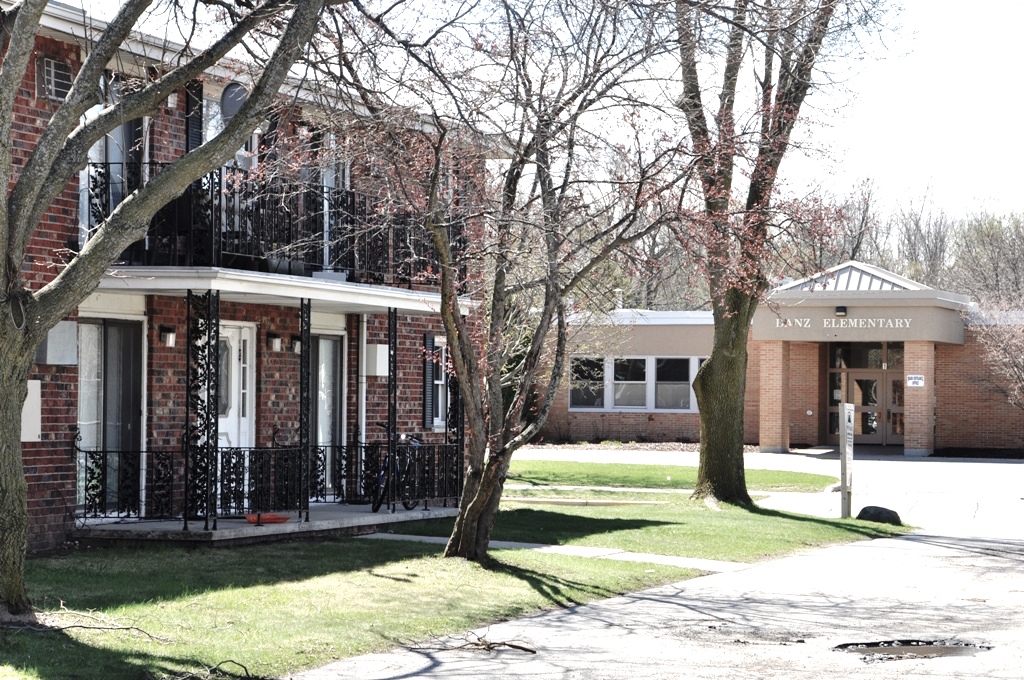 Primary Photo - 509 Spinnaker Ln