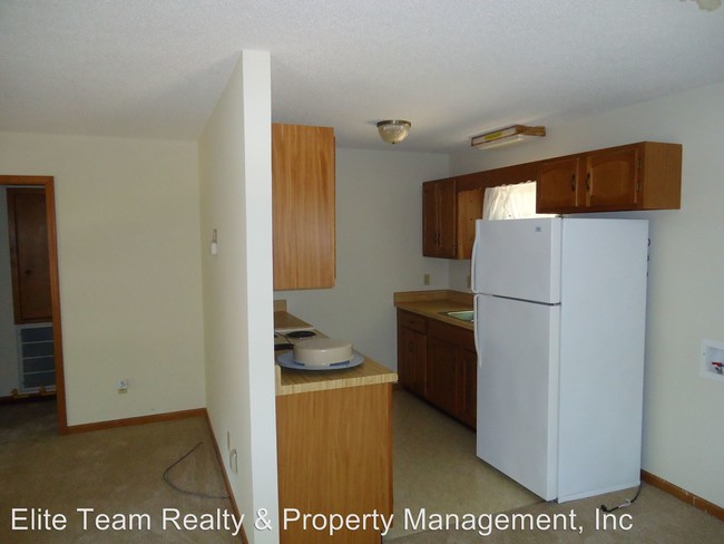 Building Photo - 1 br, 1 bath House - Youngblood Rd 15928C