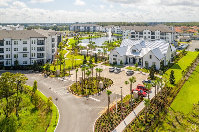 Building Photo - Sonceto