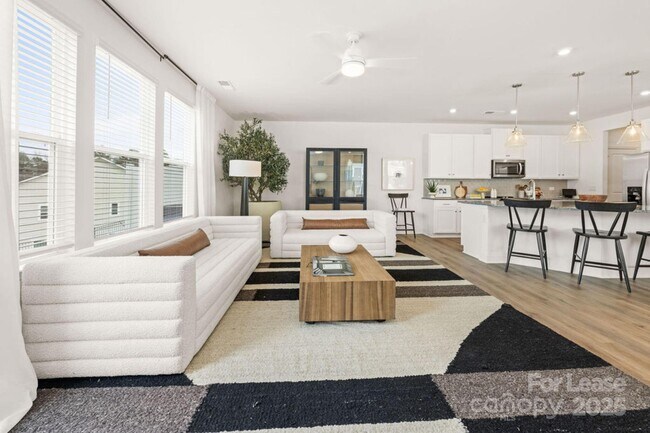 Foto del edificio - 3308 Glade Dr