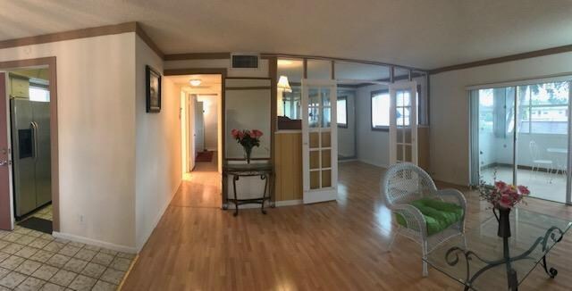 Foto principal - 200 Bonnie Blvd