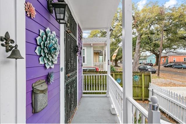 Foto del edificio - 2404 Bienville St