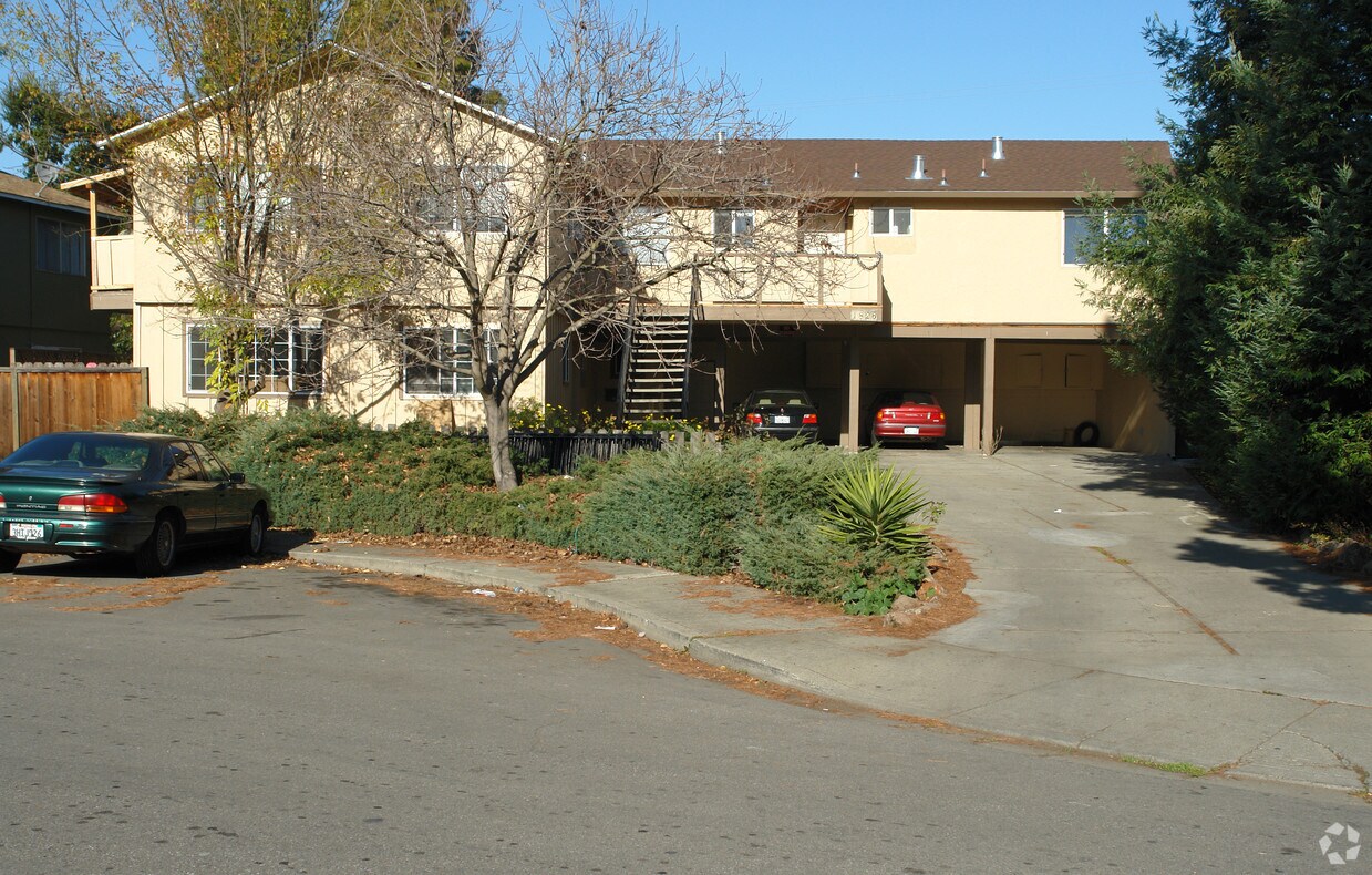 Building Photo - 1826 Higdon Ave