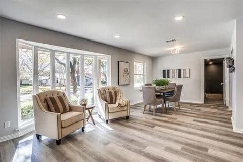 Building Photo - 4031 Port Royal Dr