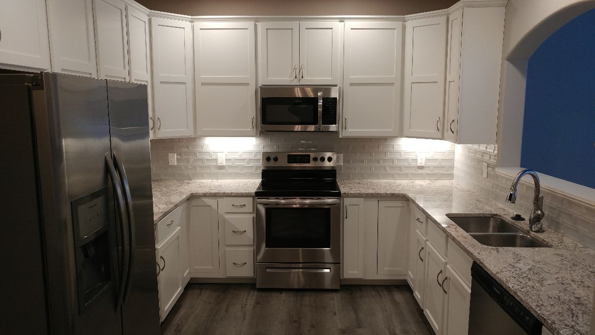 Designer Kitchen - 4672 W 20th Street Rd