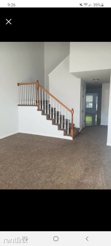 Foto del edificio - 3 br, 2 bath Townhome - 625 Goodale Ln