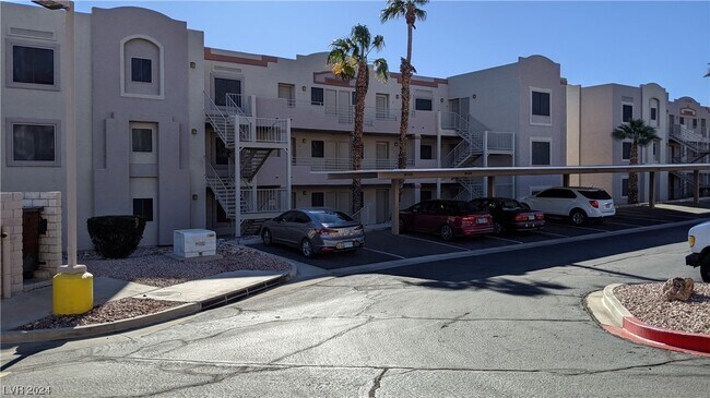 Foto del edificio - 2048 Mesquite Ln