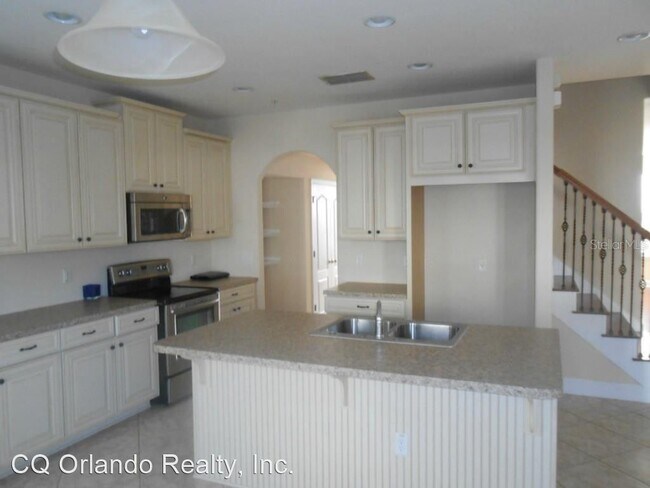 Foto del edificio - 3 br, 3.5 bath House - 2052 Prospect Ave