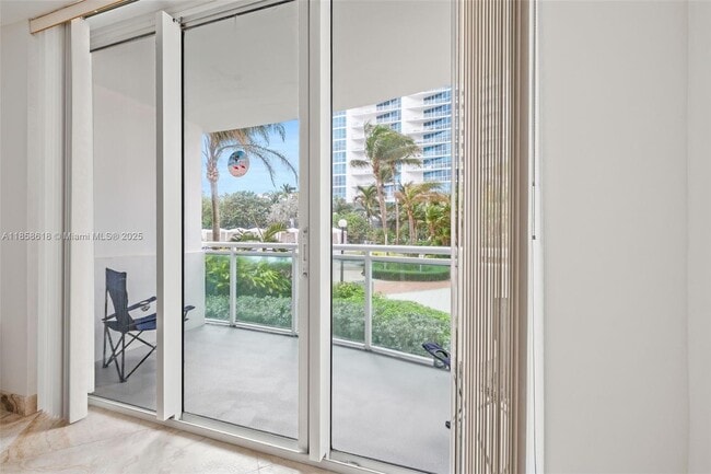 Building Photo - 3001 S Ocean Dr