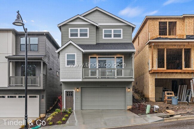 Building Photo - 12935 SE Creekside Terrace