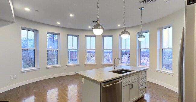 Foto del edificio - 400 McGrath Hwy