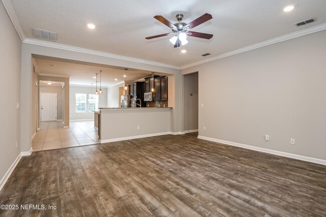 Building Photo - 15916 Baxter Creek Dr