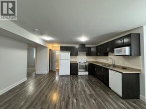 Building Photo - 20385-20123 123 Ave