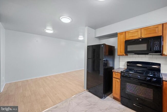 Foto del edificio - 7727 Langdon St