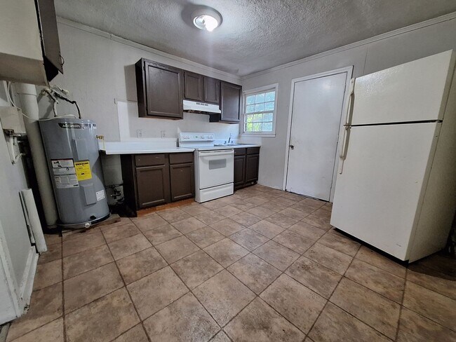 Foto del edificio - 3165 S Clifton Ave