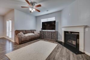 Building Photo - 445 Saffron Ct