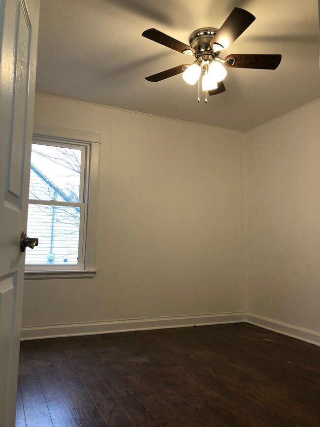 Building Photo - 28 Syril Dr