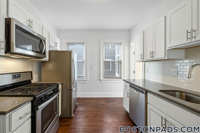 Foto del edificio - 122 Columbia St