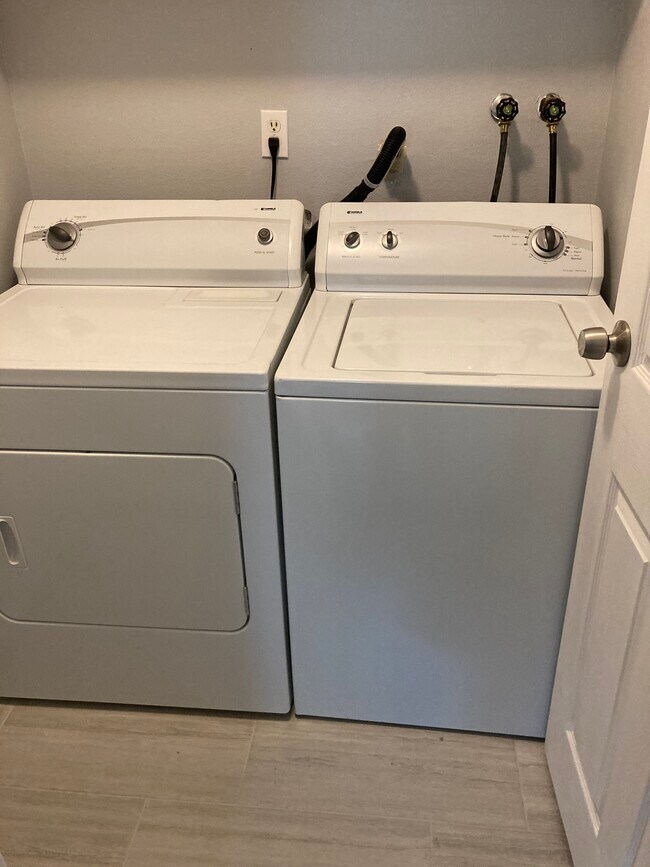 Photo - 4400 S Quebec St Apartment