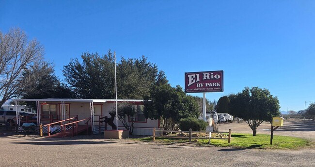 Foto del edificio - 812 E McNeil Rd
