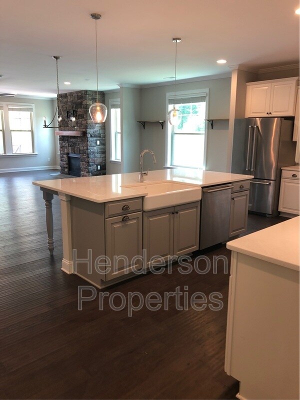 Foto del edificio - 10728 Vanguard Pkwy