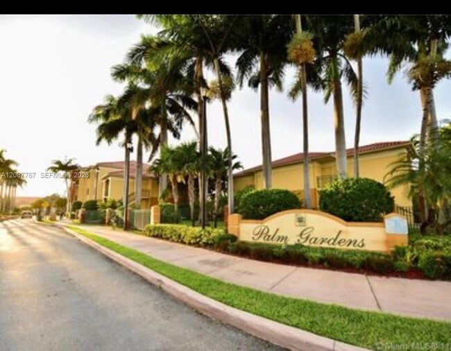 Foto del edificio - 7210 NW 114th Ave