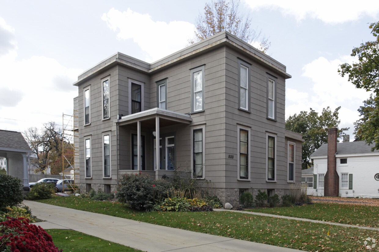Primary Photo - 533 South St