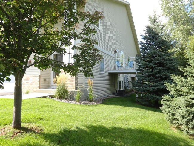 Foto del edificio - 4770 Underwood Ln N