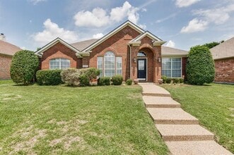 Building Photo - 10316 Belfort Dr