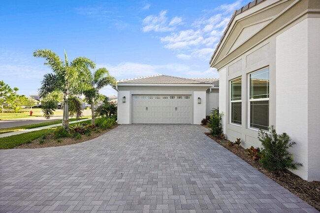 Foto del edificio - 5741 Beechnut Dr