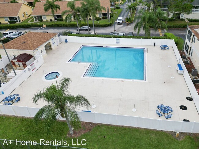 Foto del edificio - 3 br, 2 bath House - 8834 Grand Palms Cir ...