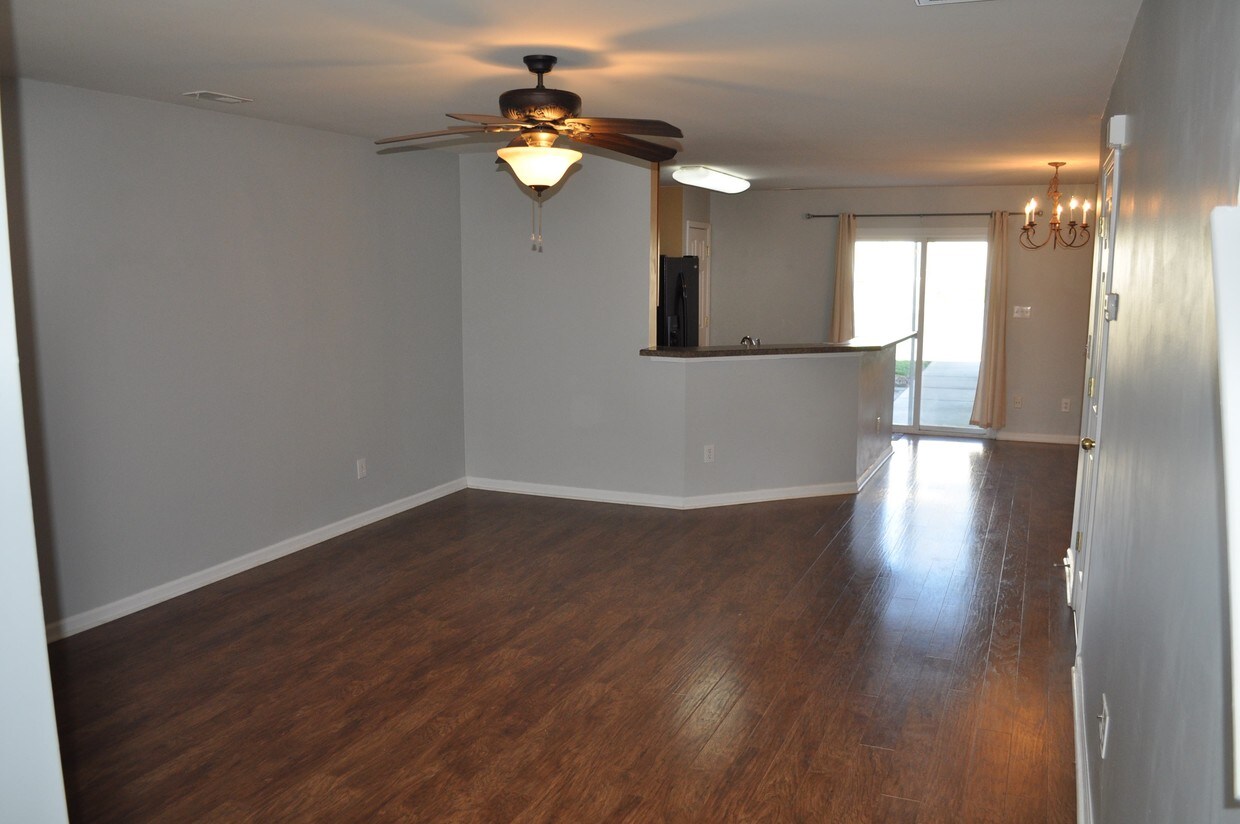 18421 Streamline Ct, Cornelius, NC 28031 Townhome Rentals in Cornelius NC