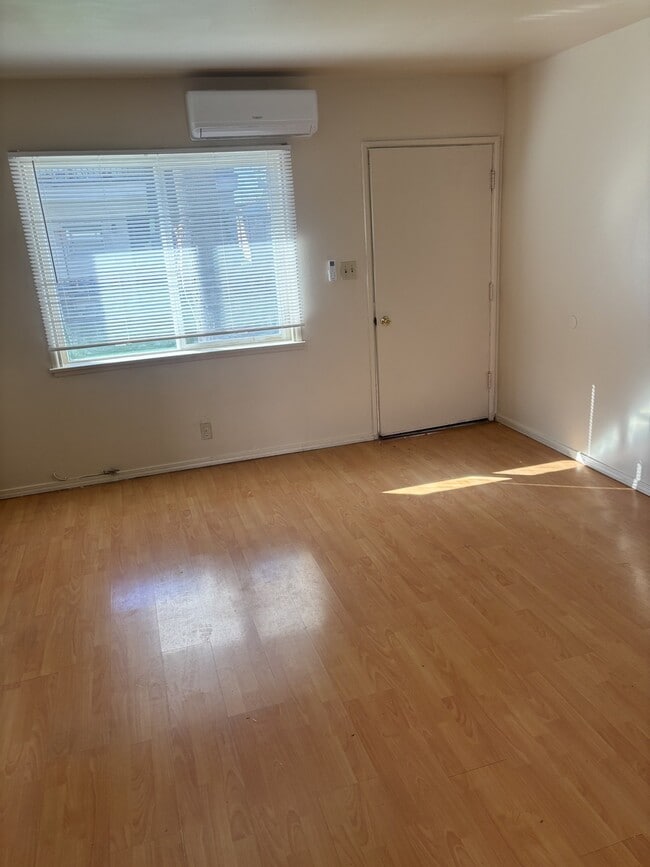 Foto del edificio - 1542 Prospect Ave