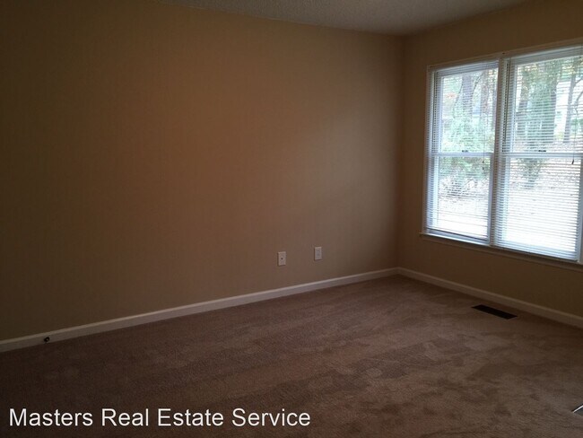 Building Photo - 3 br, 1.5 bath House - 5101 Fairbluff