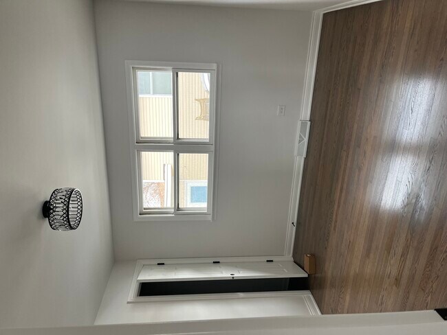 Foto del edificio - 903 Porter St