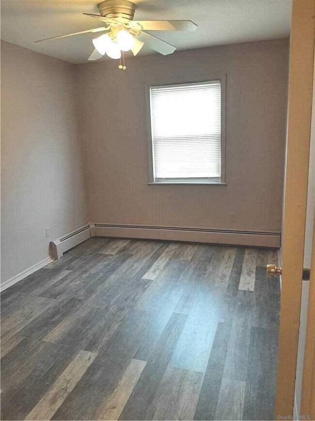 Foto del edificio - 144-38 26th Ave