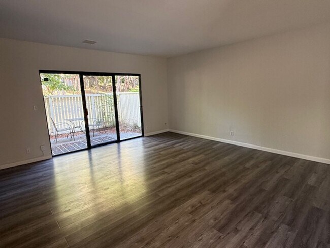 Foto del edificio - 3-Bedroom Hilltop Village Home w/ Bonus Am...