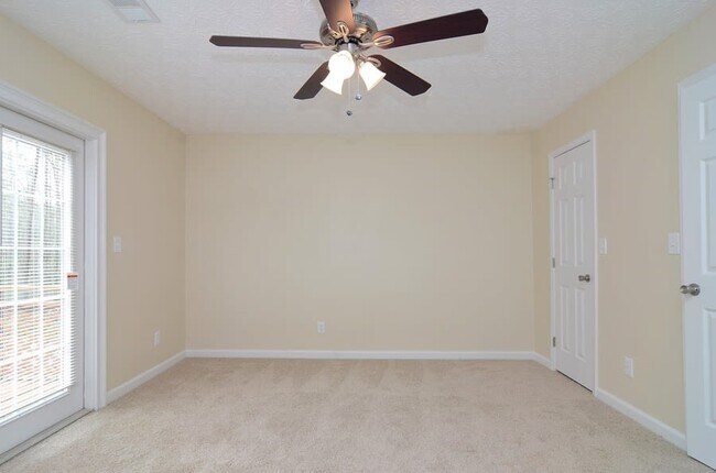 Building Photo - 5288 Cumberland Way
