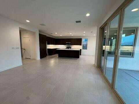 Foto del edificio - 74240 Becker St