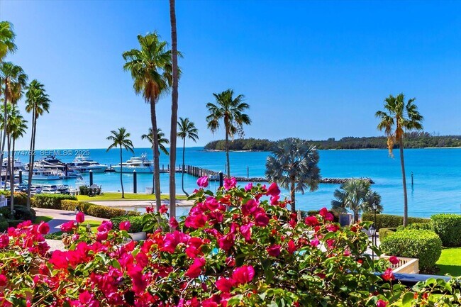 Foto del edificio - 2134 Fisher Island Dr