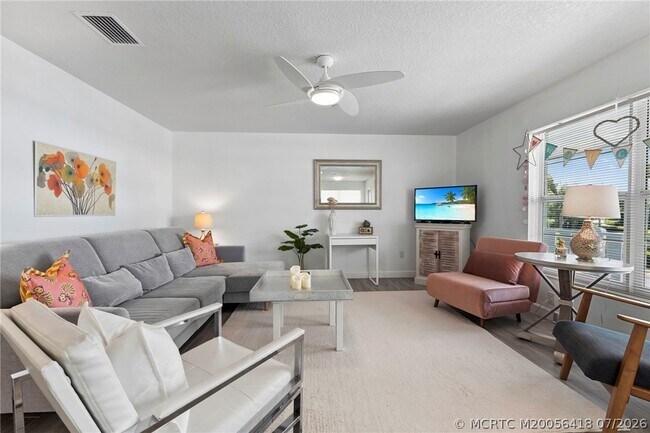 Foto del edificio - 2929 SE Ocean Blvd