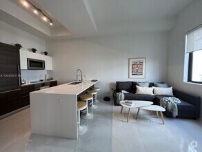 Building Photo - 301 Altara Ave