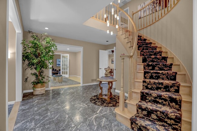 Foto del edificio - An Unbelievable Rental Opportunity – Grand...
