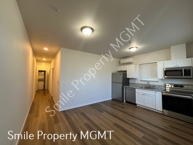 Foto del edificio - 6940 SE Long St