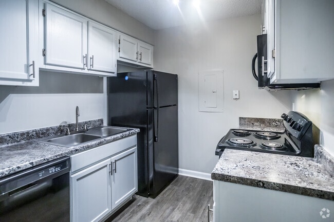 1 BR, 1 BA - 800SF - The Meadows Apartments