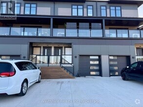 Building Photo - 361-1361 Quarter Town Line