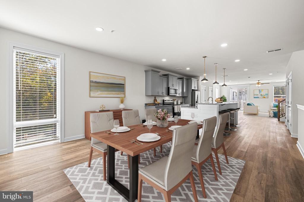 Foto principal - 900 Gilbert Rd