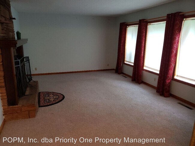 Foto del edificio - 2 br, 2 bath House - 17217 SE Blanton St.